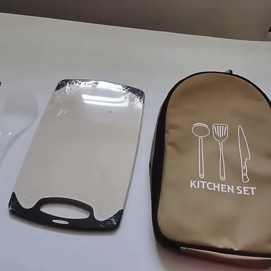 Batterie de cuisine saine et durable avec brosse à badigeonner